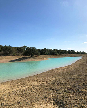 Choose a Bentonite Clay Pond Liner for Large Pond Construction